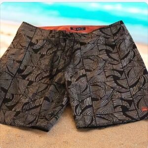 COVA board shorts Light brown and black 36 waist great suit 🏝️🏝️